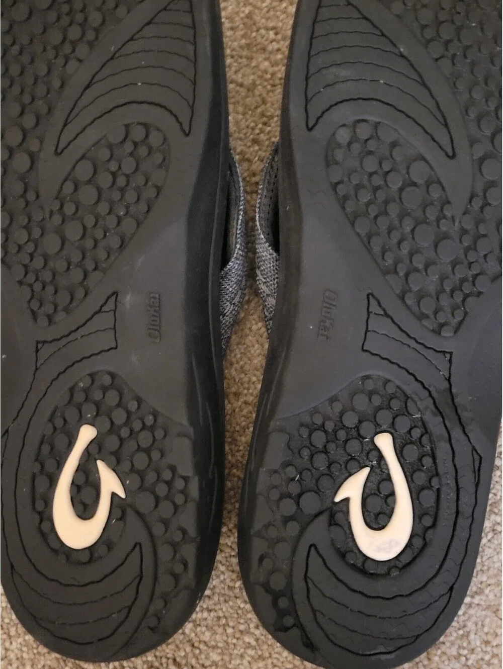 Olukai Hokua Mesh Men's 9 Beach Sandal Flip Flops Black Hawaiian Boating